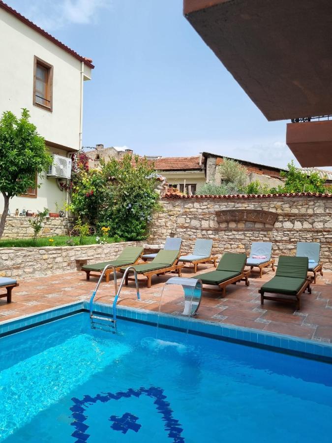 Kusadasi Sezgins Boutique Rooms Kusadası Exterior foto